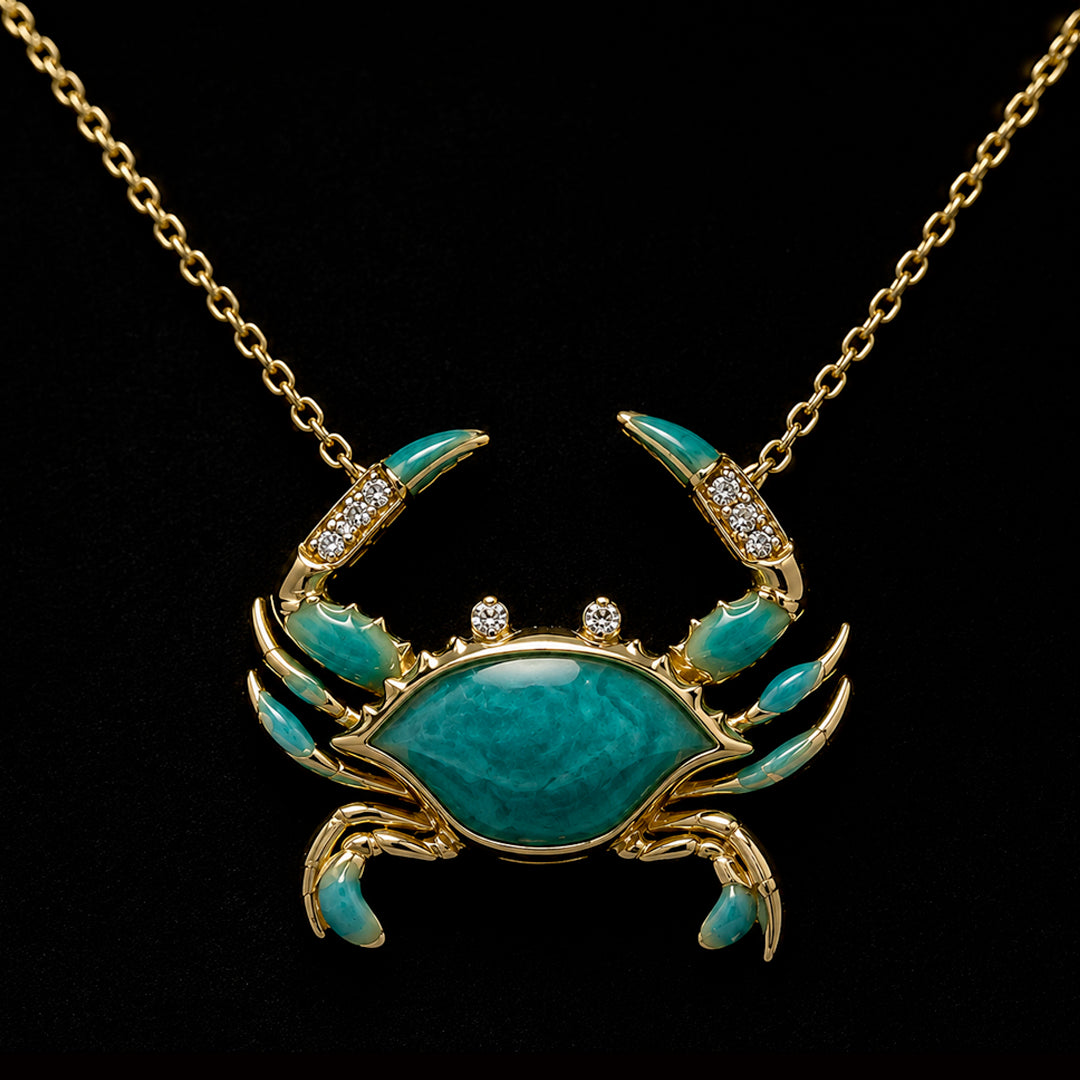 Green Jade Crab in Gold and Diamonds Necklace