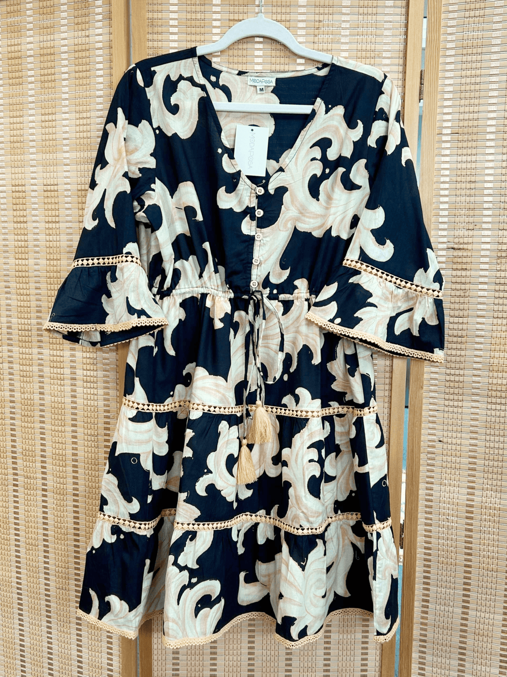 Desideria Drawstring Dress Black Ivory Resort Fall