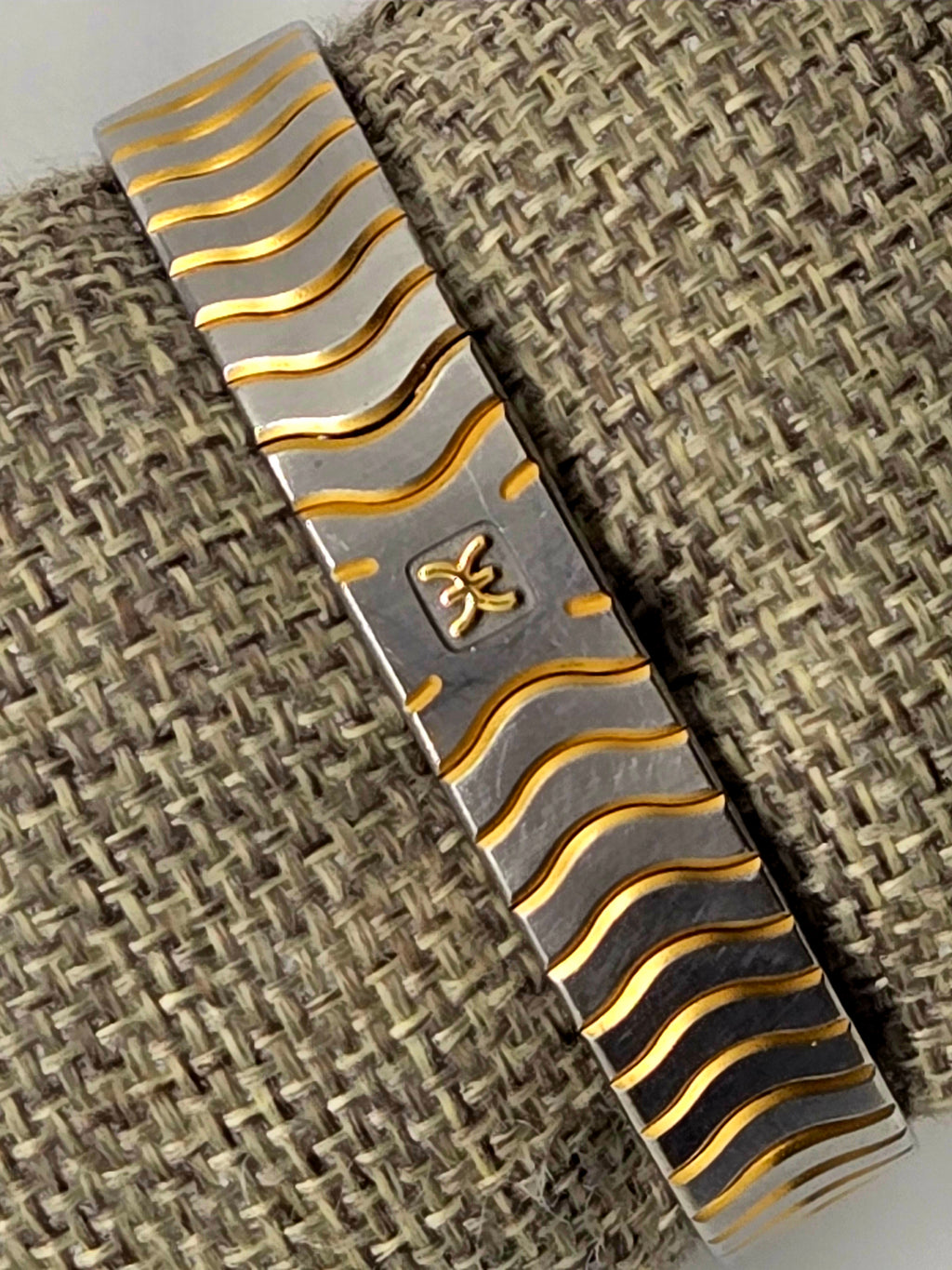 Ebel Sportwave 18kt  yellow gold& Stainless Steel Watch 166901 with new battery